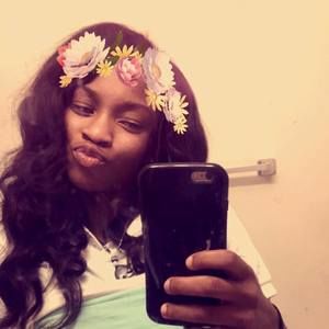 Meet your Posher, Jade